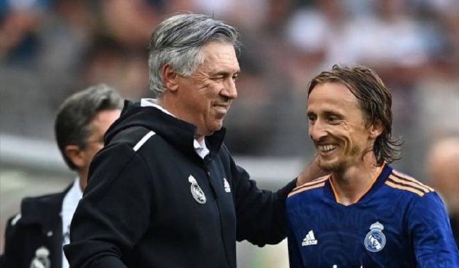 他的每一个 他的每一个